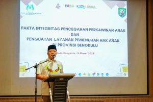 Penandatanganan Pakta Integritas Gubernur Bengkulu Rohidin Mersyah Perkuat Layanan Pemenuhan Hak Anak