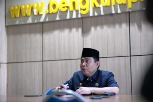 Langkah Cepat Gubernur Rohidin Atasi Polemik PDSS SMAN 5 Bengkulu