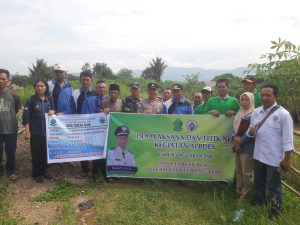 Gelar Titik Nol, Pemdes Tabeak Blau Bangun Jalan Lingkungan