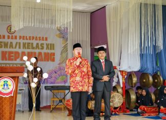 Gubernur Bengkulu Rohidin Mersyah Resmikan Kelulusan Siswa SMA Negeri 4 Kepahiang