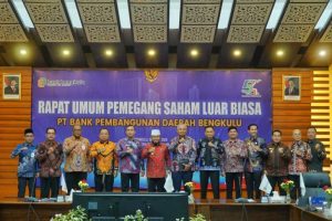 RUPS Luar Biasa Bank Bengkulu: Gubernur Helmi Hasan Pimpin Penentuan Calon Pimpinan Baru