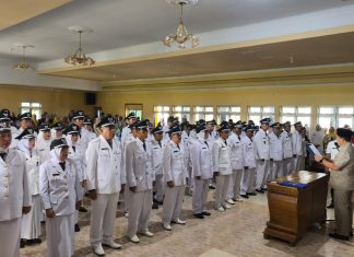 Bupati Lantik 66 Pjs Kades, Azhari Tegaskan Agar Bekerja Dengan Baik Untuk Masyarakat