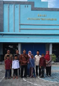 Kelurahan Tanjunganom Mengikuti Pelaksanaan Khitanan Massal Dalam Rangka Meriahkan HUT RI ke-80