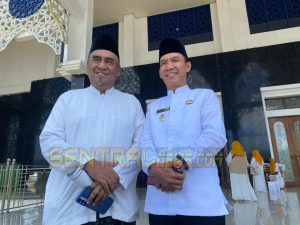 Wabup Bambang Tekankan Pentingnya Persatuan Lewat Istighosah di Masjid Agung Sultan Abdullah