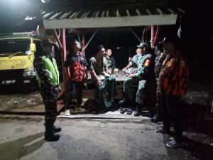 Jaga Keamanan Lingkungan, Koramil 03/Gringsing Ajak Warga Aktifkan Kembali Pos Kampling