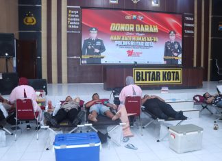 Polres Blitar Kota Tebar Kepedulian di HUT Humas Polri: Donor Darah Banjir Partisipan