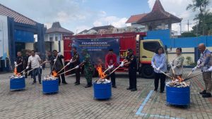 Tegas! Bea Cukai Blitar Bakar 1,2 Juta Rokok Ilegal