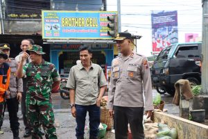 Kapolres Kendal Bersama Forkopimda Kendal Tinjau dan Identifikasi Penyebab Banjir Rutin di Plantaran