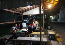 Hening Malam di Krajankulon: Saat Polisi dan Warga Menjaga Nyala Keamanan Bersama