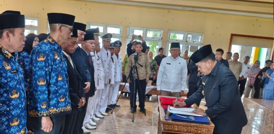 Tujuh Jabatan Eselon II Pemkab Lebong Dirombak, Bupati Azhari: Penyegaran Demi Percepatan Kinerja