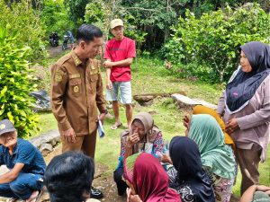 Sidak Mendadak Wabup Lebong, Temukan Penerima Bansos Tak Layak dan Terindikasi Salah Sasaran