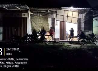 Lagi Lagi Komplek Pasar Kendal Tak Jauh dari Polsekta Jadi Sarang Judi Togel Putihan, APH Kemana?