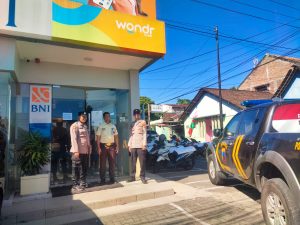 Polsek Boja Gelar Blue Light Patrol, Antisipasi Curat dan Gangguan Kamtibmas