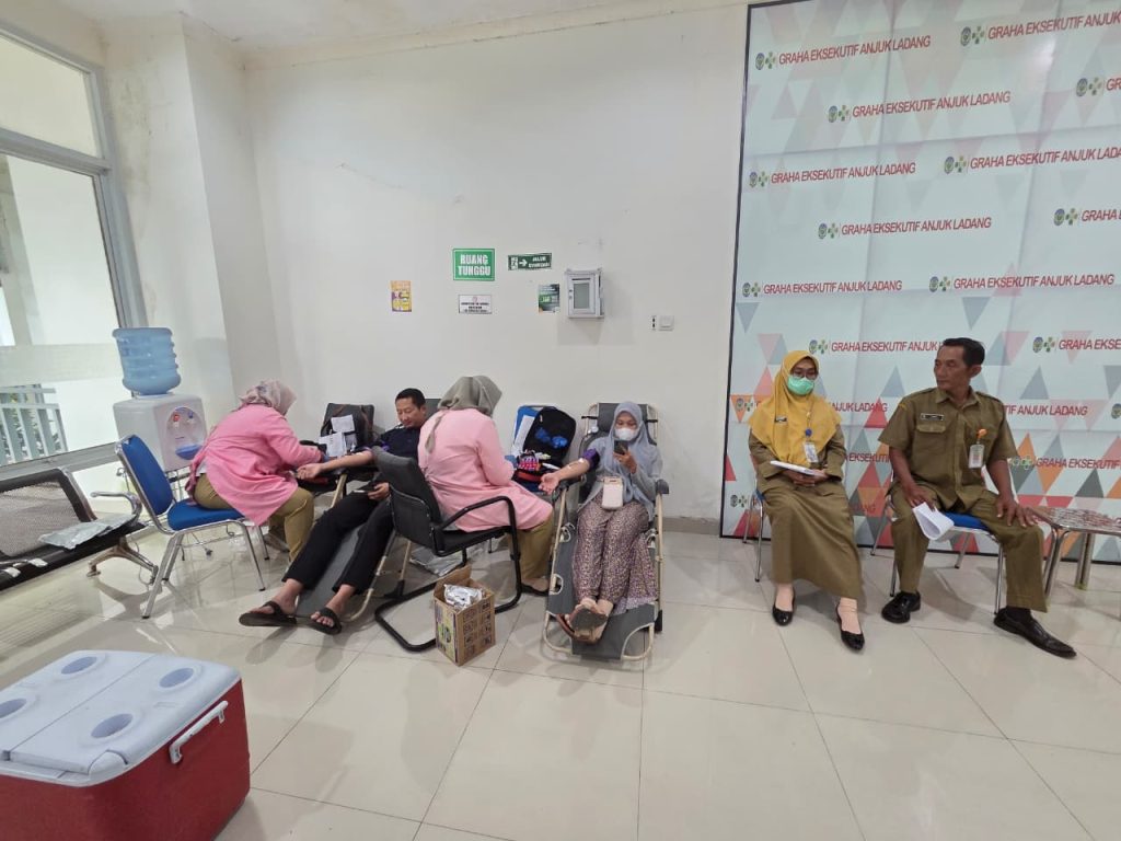 RSUD Kertosono Gelar Donor Darah Rutin Bersama PMI Kabupaten Nganjuk