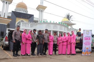 Wujud Kepedulian Polri, Polsek Singorojo Santuni 67 Anak Yatim di Desa Trayu dan Kertosari