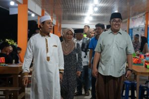 Tinjau Pasar Barukoto I Usai Tarawih, Walikota Bengkulu Siapkan Penataan Hingga 100 Persen