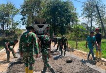 Cor Beton Dimulai, Satgas TMMD ke-129 Kodim Bojonegoro Wujudkan Jalan Impian Warga Kedungpandan