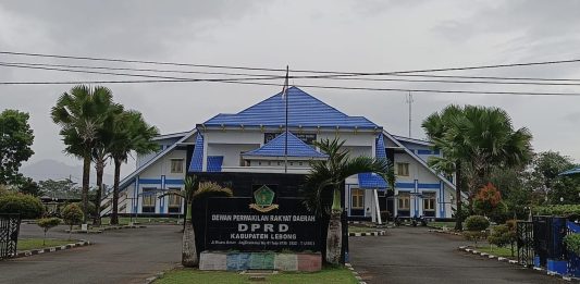 Sering Dinas Luar dengan Staf Perempuan, Unsur Pimpinan DPRD Jadi Sorotan