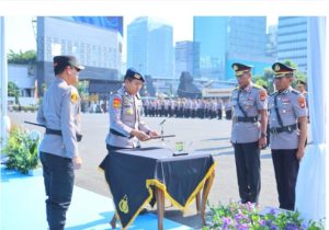 Sertijab PJU dan Kapolres Polda Metro Jaya, Kapolda Asep Edi Suheri Tekankan Integritas dan Pengabdian