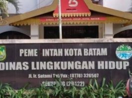 Surat Konfirmasi Diabaikan, Petugas Rapat, Publik Bertanya: Di Mana Pengawasan Limbah MBG Batam?