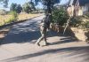 Demi Jalan yang Awet, Satgas TMMD Laksanakan Penyiraman Beton Secara Berkala