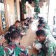 Makan Pagi Bersama di Tengah Program TMMD, Pererat Hubungan TNI dan Masyarakat Desa Kesongo