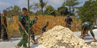 Menyulam Asa di Ujung Beton Kesongo: Ketika Peluh Satgas TMMD 129 Bojonegoro dan Warga Menyatu Tanpa Kenal Hari Libur