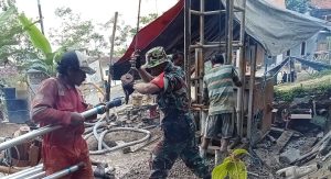 Dari TMMD ke Sumur Bor Sertu Zamroni Hadirkan Harapan Air Bersih di Pagedongan