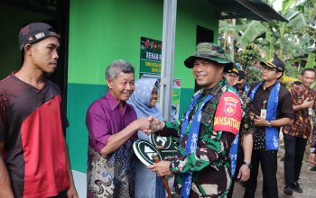 Kunci Diserahkan Harapan Baru Dimulai RTLH TMMD Reguler ke-129 Jadi Rumah Layak Huni