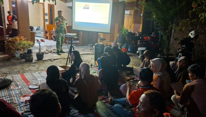 Cegah Karhutla, Babinsa Triharjo Kendal Berikan Penyuluhan kepada Mahasiswa KKN dan Warga