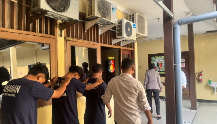 Komitmen Nyata Polres Kendal Berantas “Kreak”, Remaja Bersenjata Tajam di Dua Lokasi Berhasil Diamankan