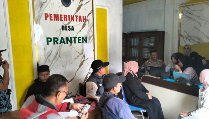 Tingkatkan Kesejahteraan Masyarakat Pelosok, Kapolsek Bawang Pimpin Langsung Anggota Sebagai Agen Perlinsos di Desa Pranten